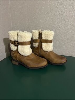UGG Blayre II Chestnut Ankle Boots